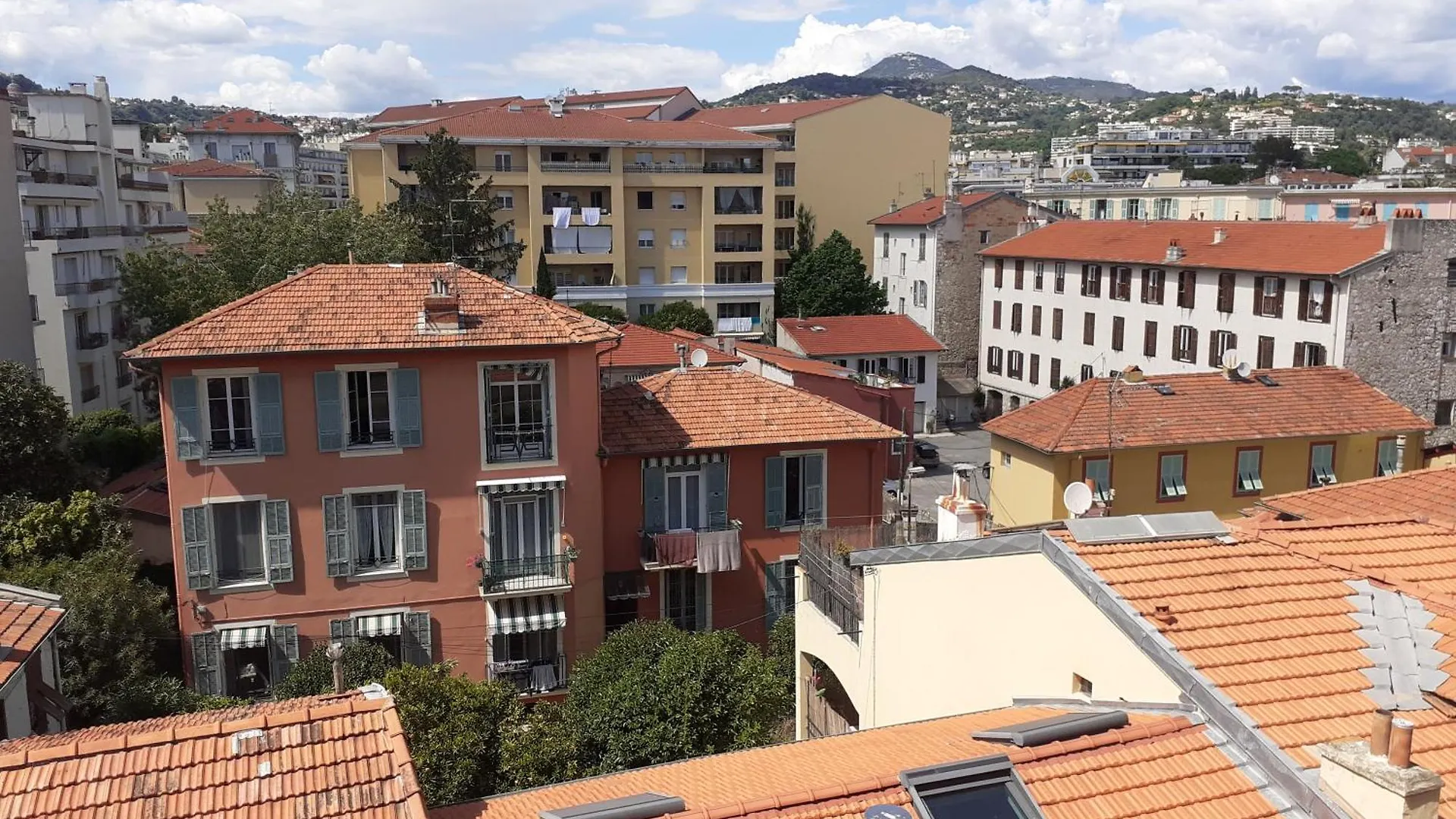 Apartment Appartement Lumineux Avec Terrasses Nice